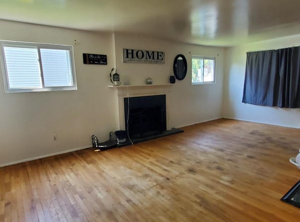 7956 CROSS CREEK DRIVE, GLEN BURNIE, MD 21061