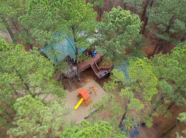 1073 Southern Hills Circle, Broken Bow, OK 74728