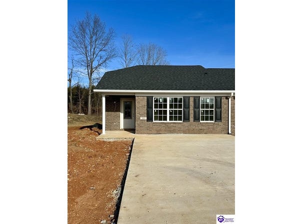 353 Breckinridge Circle, Vine Grove, KY 40175