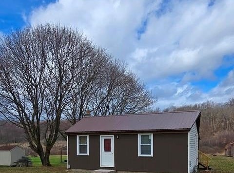 2619 Eleven Mile Road, Shinglehouse, PA 16748