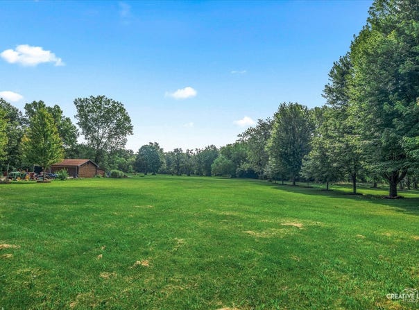 16559 S Lily Cache Road, Plainfield, IL 60586
