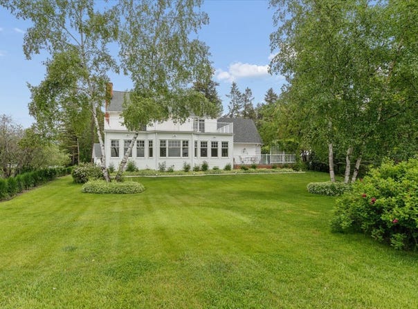 225 Siderius Lane, Bigfork, MT 59911
