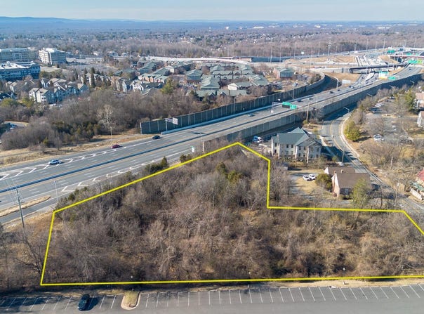 13933-13937 BRADDOCK RD, CENTREVILLE, VA 20120