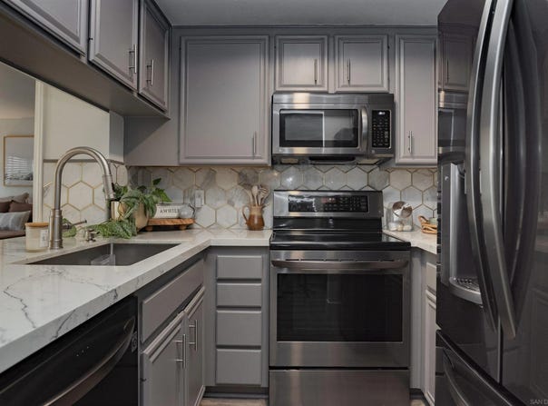 3078 Broadway unit: 214, San Diego, CA 92102