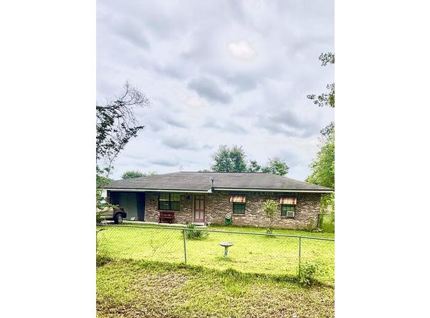 108 Marsha St, Picayune, MS 39466