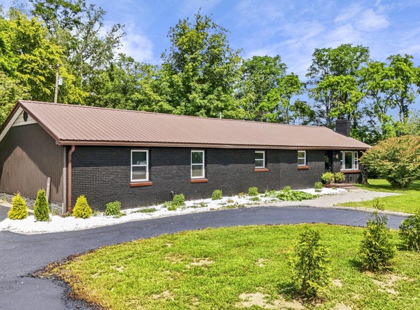 2640 Fords Mill Road, Versailles, KY 40383