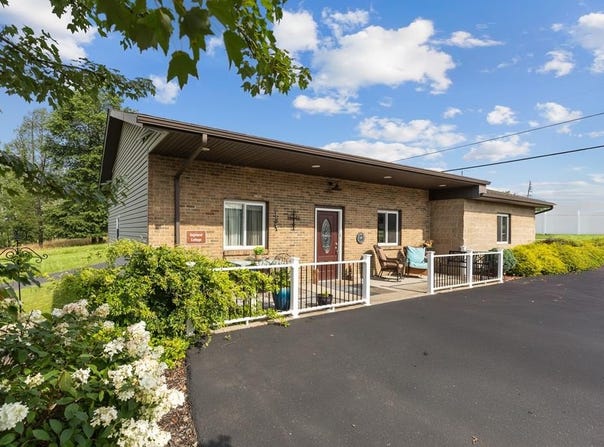857 Archer Hill Road, Colliers, WV 26035