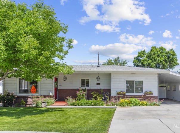 220 W Washington St, Meridian, ID 83642-2277