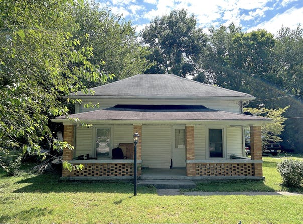 200 Russell Street, Junction City, KY 40440
