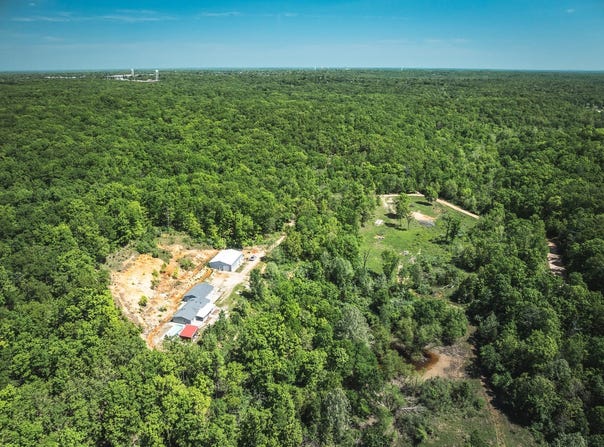 330 Farris Spur, Bourbon, MO 65441