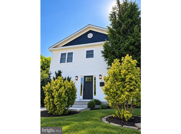 157 MANASSAS Drive, MANASSAS PARK, VA 20111
