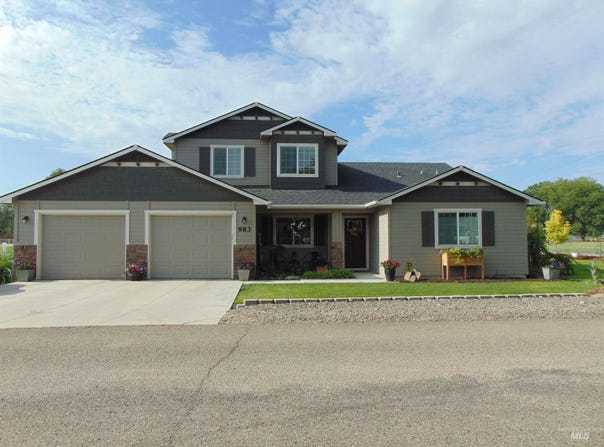 983 South Street, Vale, OR 97918