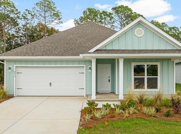 698 Norris Dr, Port St. Joe, FL 32456