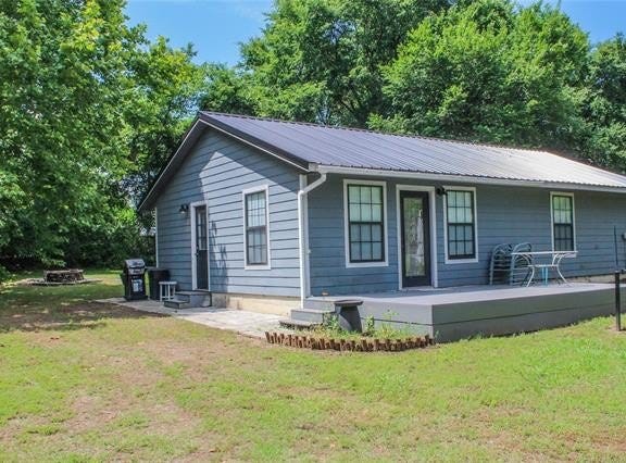 103 E Enterprise 2010, Quinton, OK 74561