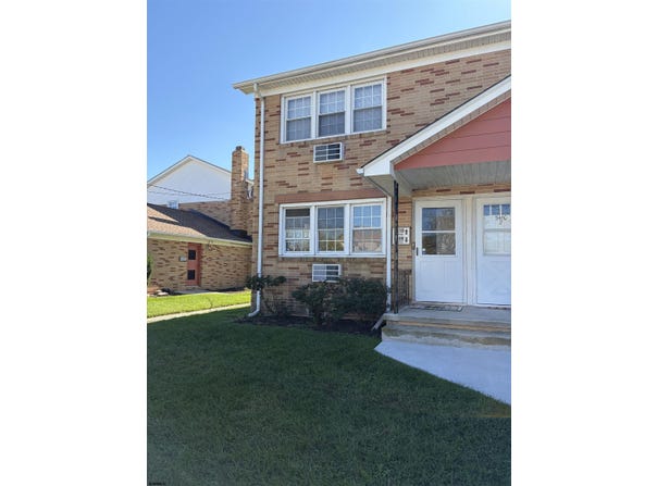 5408 Marshall Ave, Ventnor, NJ 08406-1403