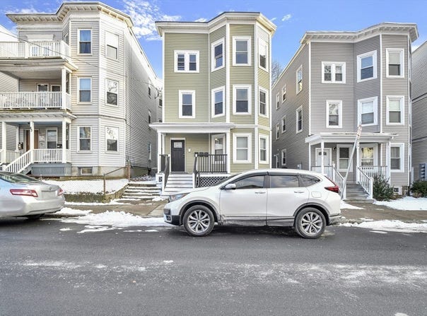 81 Ellington St, Boston, MA 02121