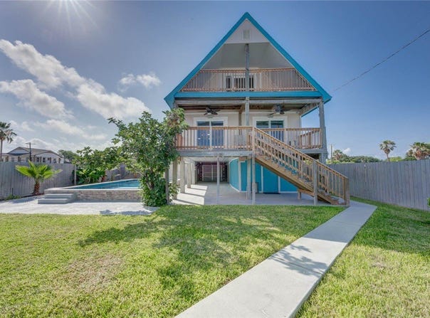 521 Woodhaven, Ingleside, TX 78362