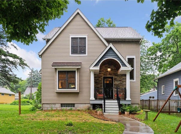 1584 Merrill Street, Saint Paul, MN 55108