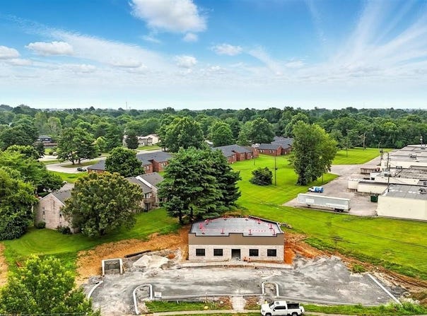 125 Helmwood Plaza Drive, Elizabethtown, KY 42701