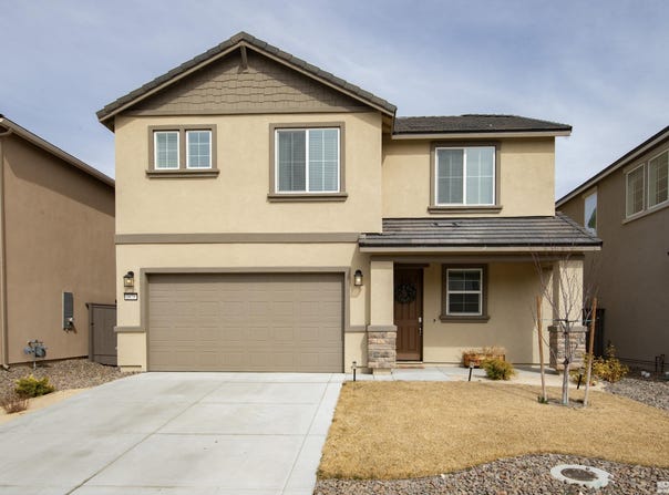 2078 Neuer Drive, Sparks, NV 89436