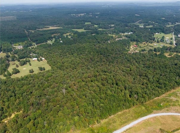 T 2 Pine Mountain Road, Rockmart, GA 30153