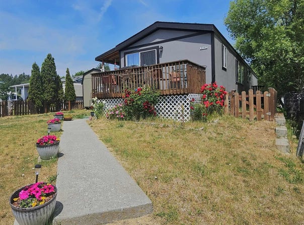 609 N Almon, Moscow, ID 83843
