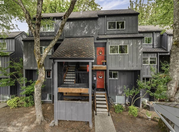 4 TOUCHSTONE, Lake Oswego, OR 97035