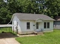 1222 W Cherry Street, Paris, TX 75460