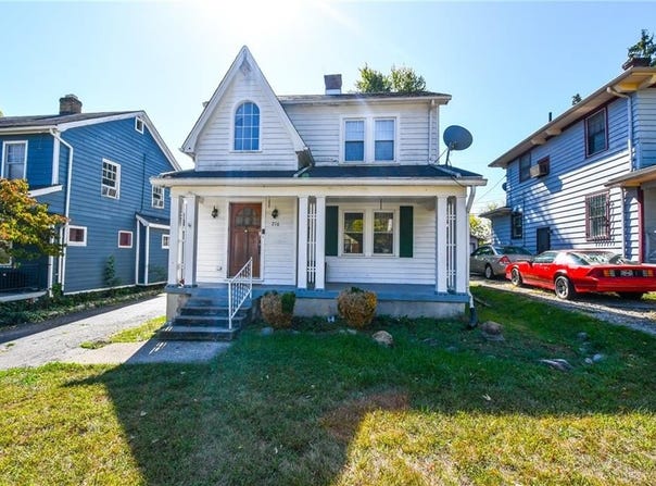 216 E Beechwood Avenue, Dayton, OH 45405