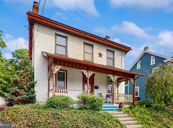 124 S MAIN ST, PERKASIE, PA 18944