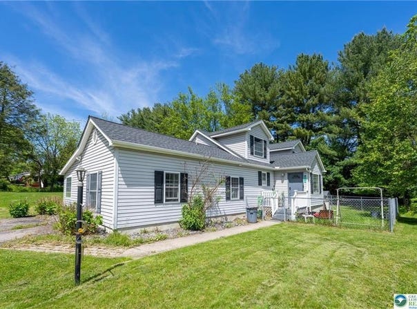 7112 Howell Terrace, Stroudsburg, PA 18360