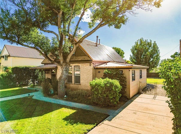 60 S 100 West, Parowan, UT 84761