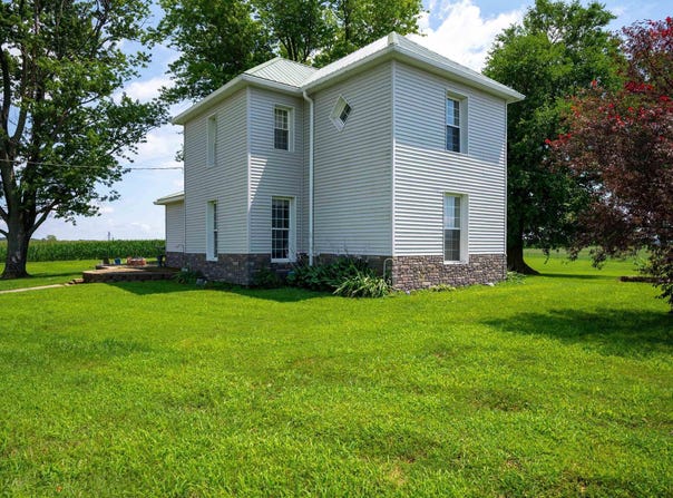 17590 N 600 W CR, Gaston, IN 47342