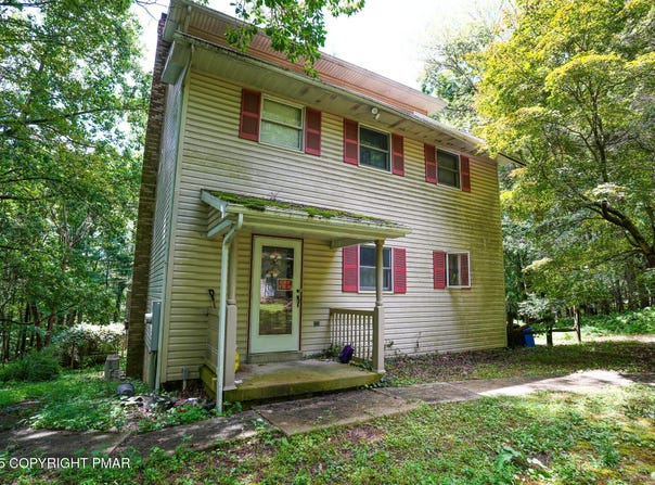 590 Pinewood Road, Lehighton, PA 18235