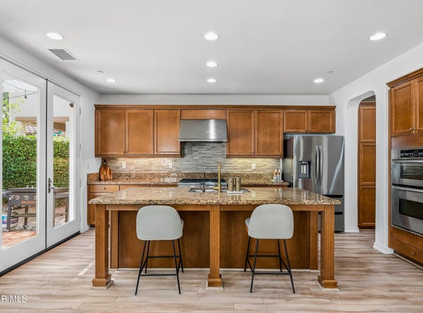 13365 Los Olivos Road, Sylmar, CA 91342