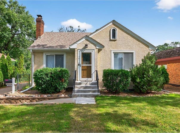 5816 42nd Avenue N, Robbinsdale, MN 55422