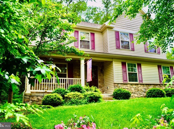 5039 BOSSLER ROAD, ELIZABETHTOWN, PA 17022