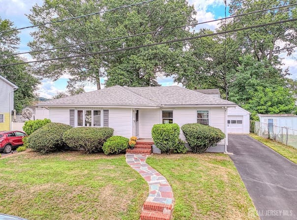 22 Mystic Street, Fords, NJ 08863