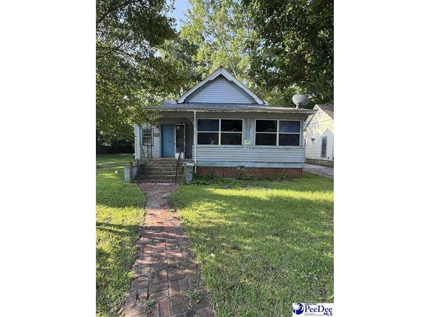327 Marlboro Ave, Hartsville, SC 29550