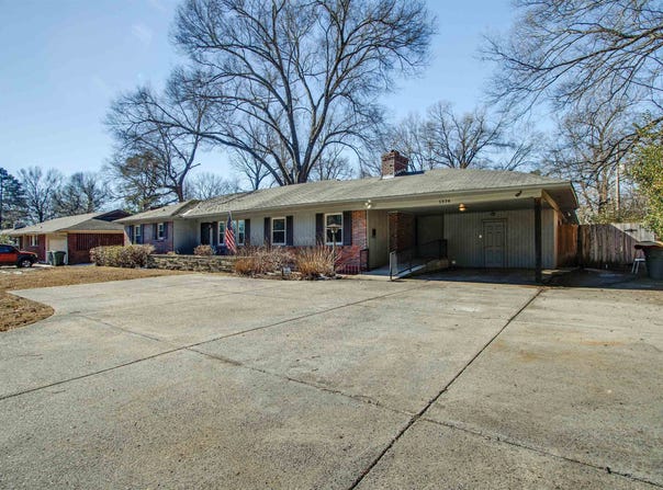 1235 CHERRY Rd, Memphis, TN 38117