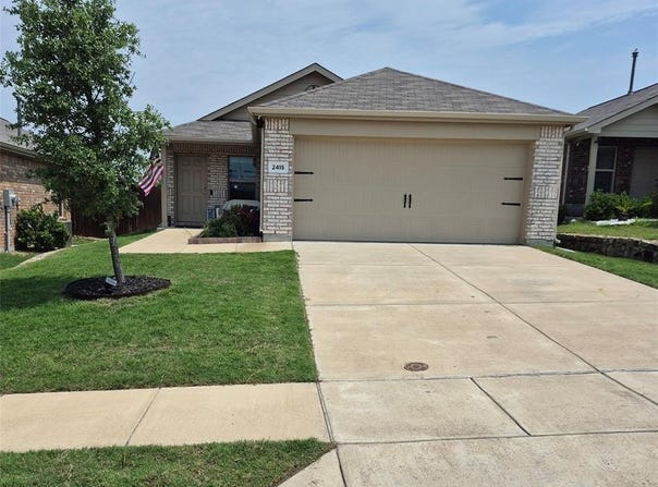 2415 Russell Street, Crandall, TX 75114