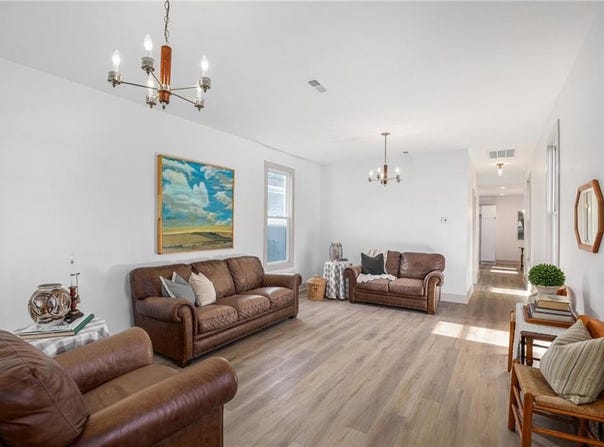 325 Kiowa Street, Leavenworth, KS 66048
