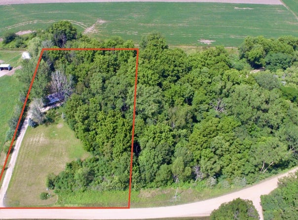 2085 N 4071st Road, Sheridan, IL 60551
