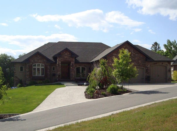 531 E CENTER, Hyde Park, UT 84318