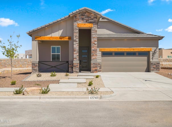 12741 Eltham Drive, Horizon City, TX 79928