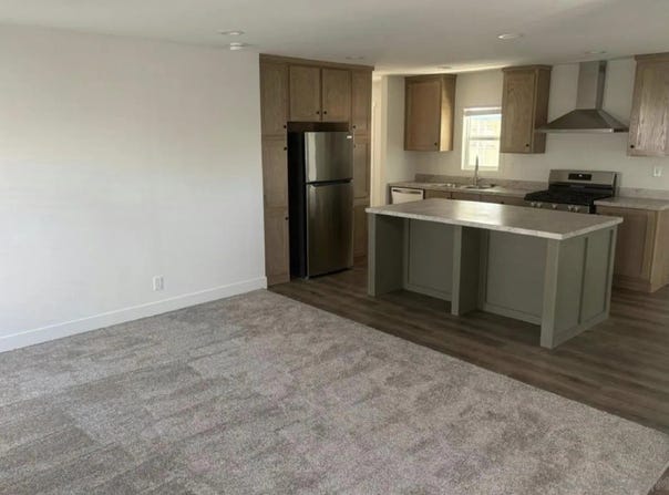 725 Thornton Avenue, Hemet, CA 92543