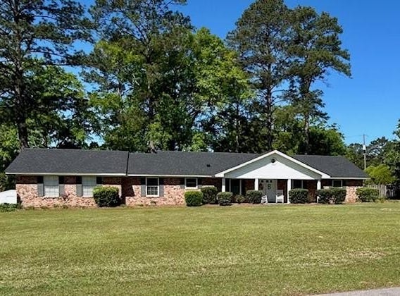 405 White Oak Street, Waynesboro, MS 39367