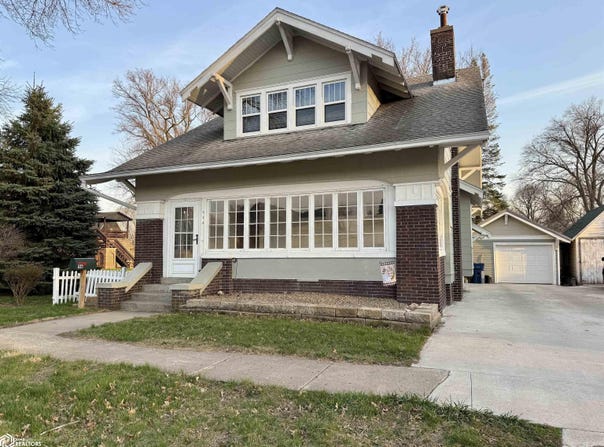 116 1st Street, Manning, IA 51455