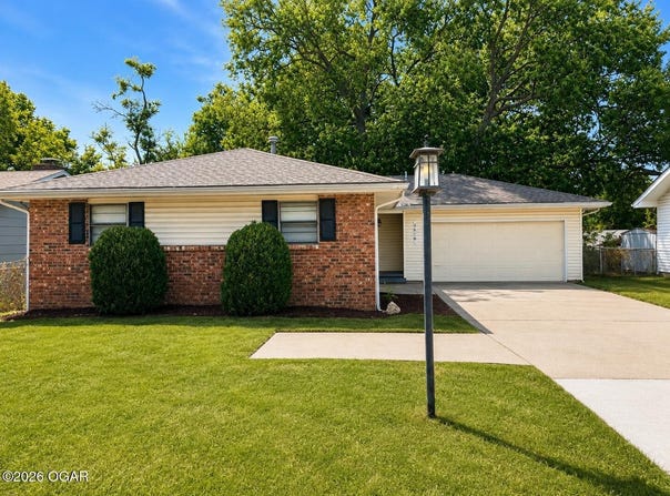 3616 Connecticut Avenue, Joplin, MO 64804
