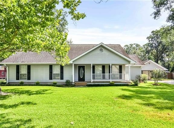 41198 ROLLING HILL Drive, Hammond, LA 70403